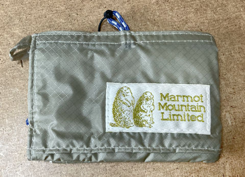 Marmot財布正面