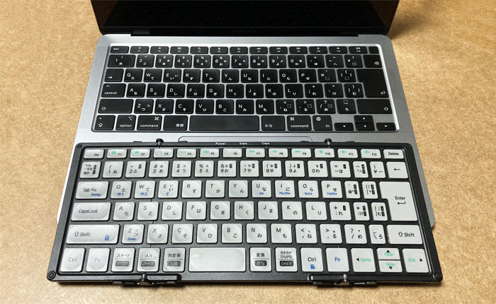 MOBO Keyboard 2とMacBook Air