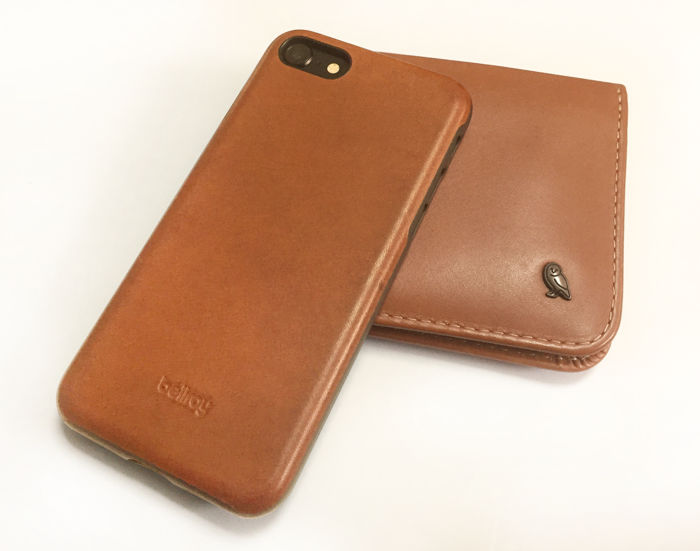 bellroy Leather Phone Case と Leather Wallet
