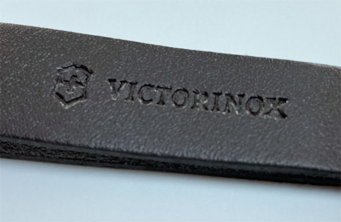 「VICRORINOX」の刻印